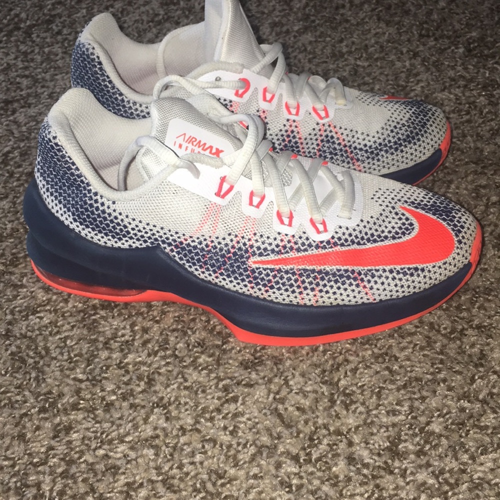 Size 5Y Air Max Infuriate Sneakers